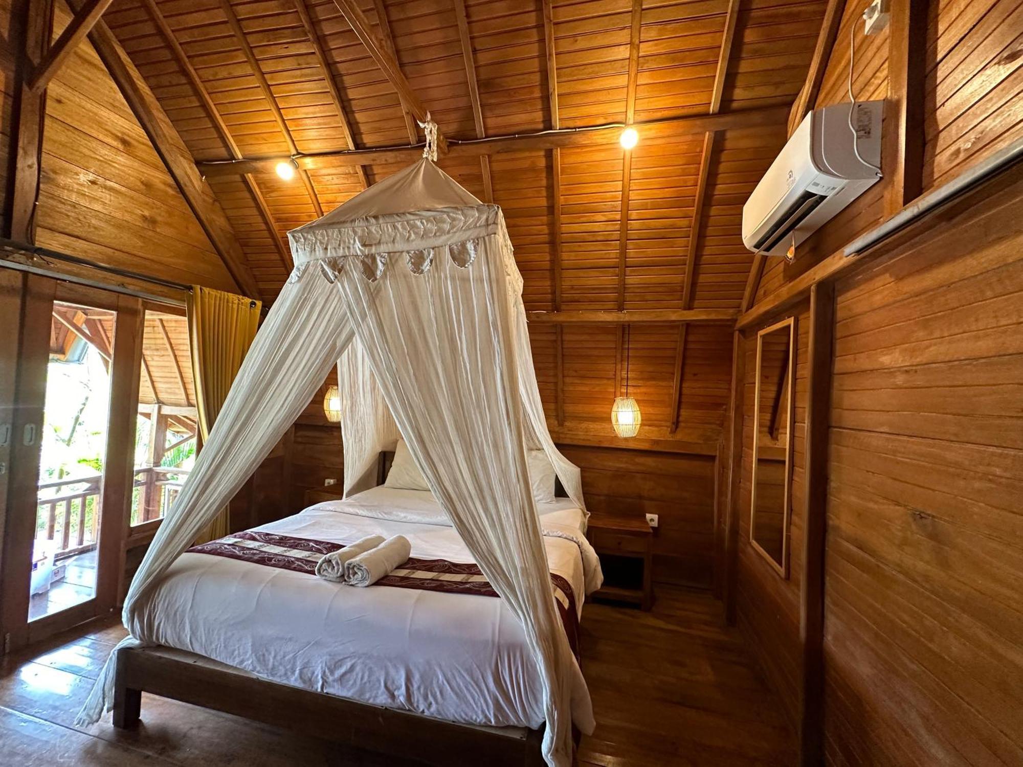 Sunset Hill Penida Resort Ped Luaran gambar