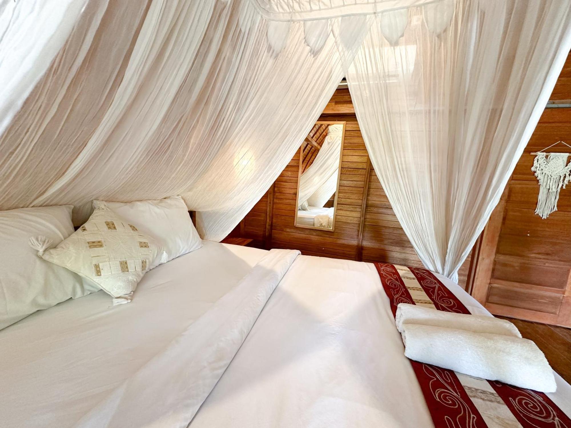 Sunset Hill Penida Resort Ped Luaran gambar